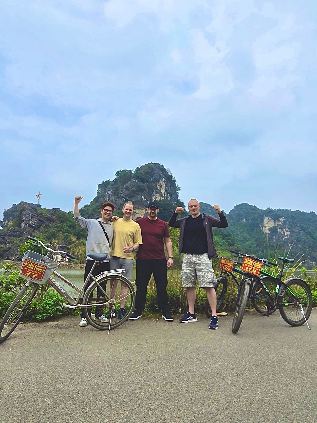 Ninh Binh Off-the-Beaten-Path Experiences: Comparing Private VIP vs Small Group Experiences